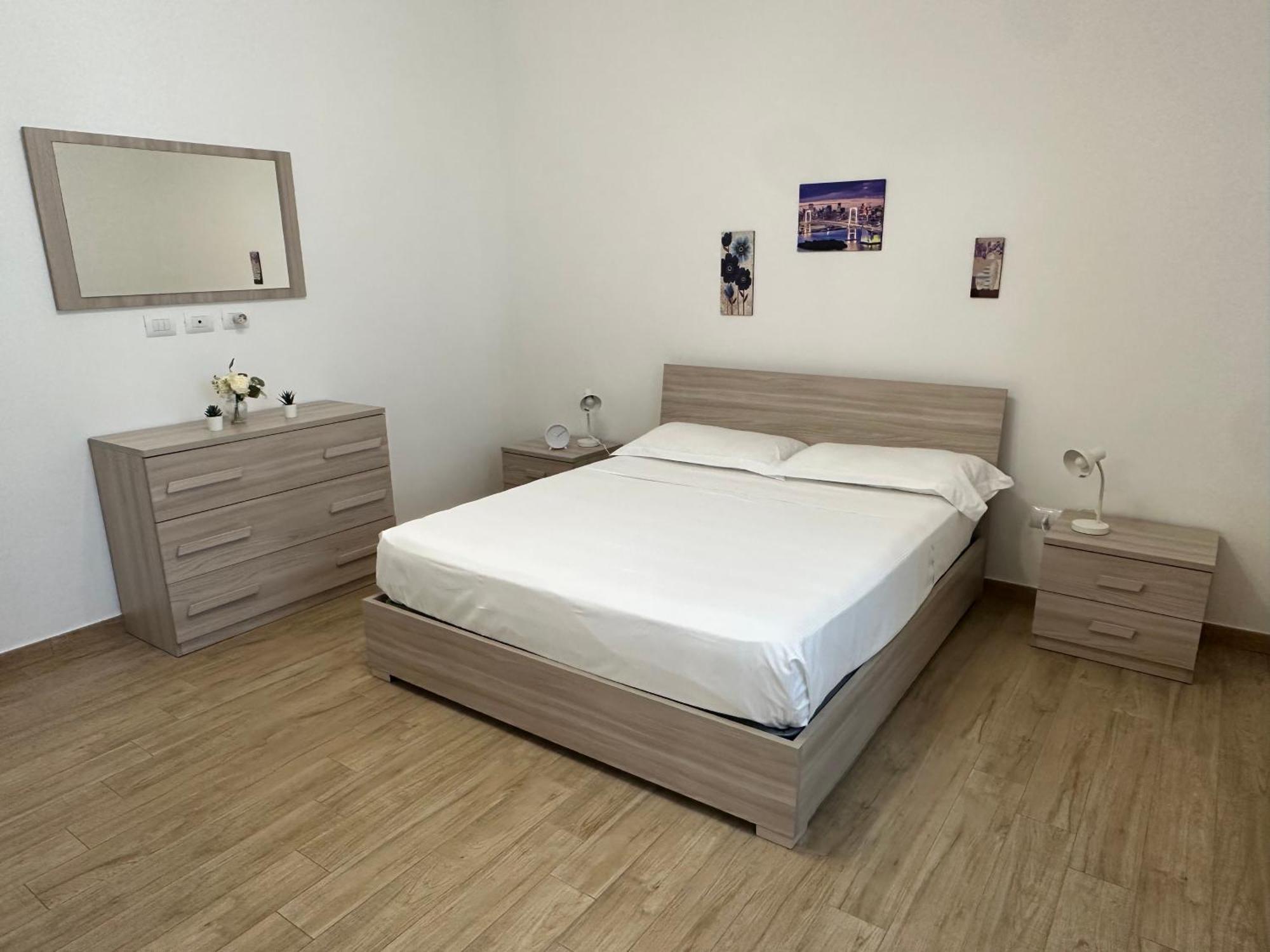 Toi Apartments Brindisi Esterno foto